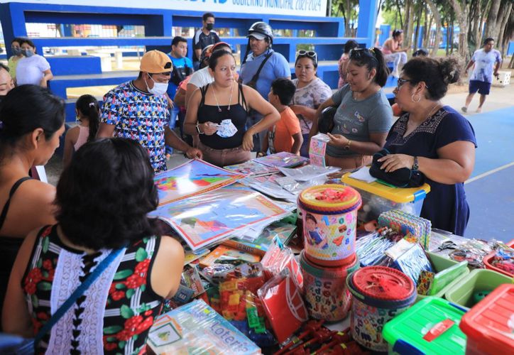 Promueven Feria De Regreso A Clases En Solidaridad