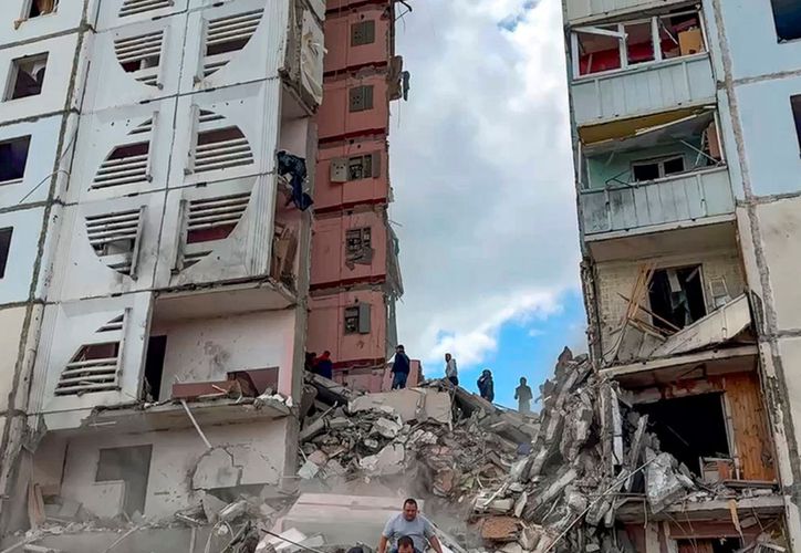 Seis Muertos Y Heridos Tras Derrumbe De Edificio En Ciudad