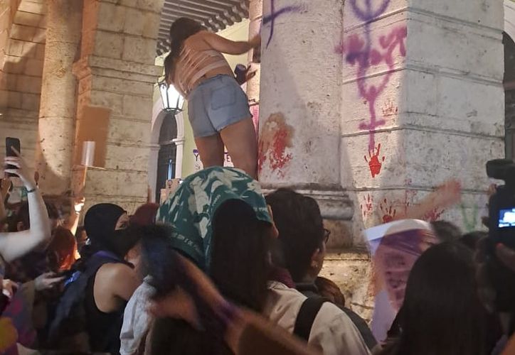 Vandalizan Palacio De Gobierno Y Otros Edificios Durante Marcha