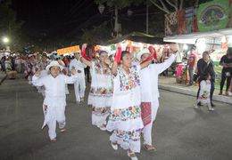 Conoce La Identidad Del Traje Regional Yucateco Grupo SIPSE