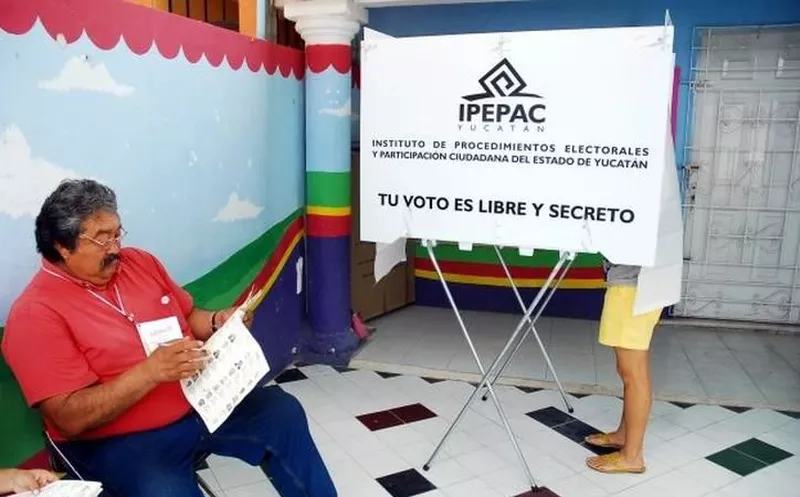 En las últimas cuatro elecciones federales en Yucatán, de 2006 a 2015, la participación ciudadana a las urnas en los dos distritos electorales con cabecera en Mérida. (Milenio Novedades)