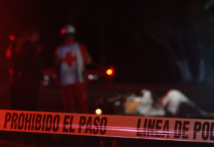 Conductor De Auto Huye Tras Atropellar A Un Payaso En Motocicleta 3904