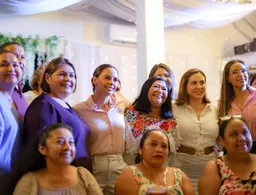 Ana Paty reconoce a madres cancunenses como pilar fundamental de una sociedad en paz