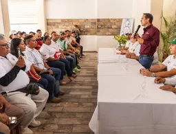 Trabajadores respaldan proyecto de transformación de Diego Castañón en Tulum