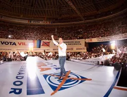 Mauricio Vila cierra campaña en el Coliseo Yucatán