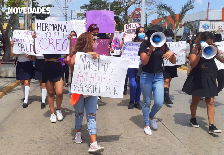 Alumnas De Bachilleres En Playa Del Carmen Protestan Contra Presunto Acoso Sexual De Maestros 0283