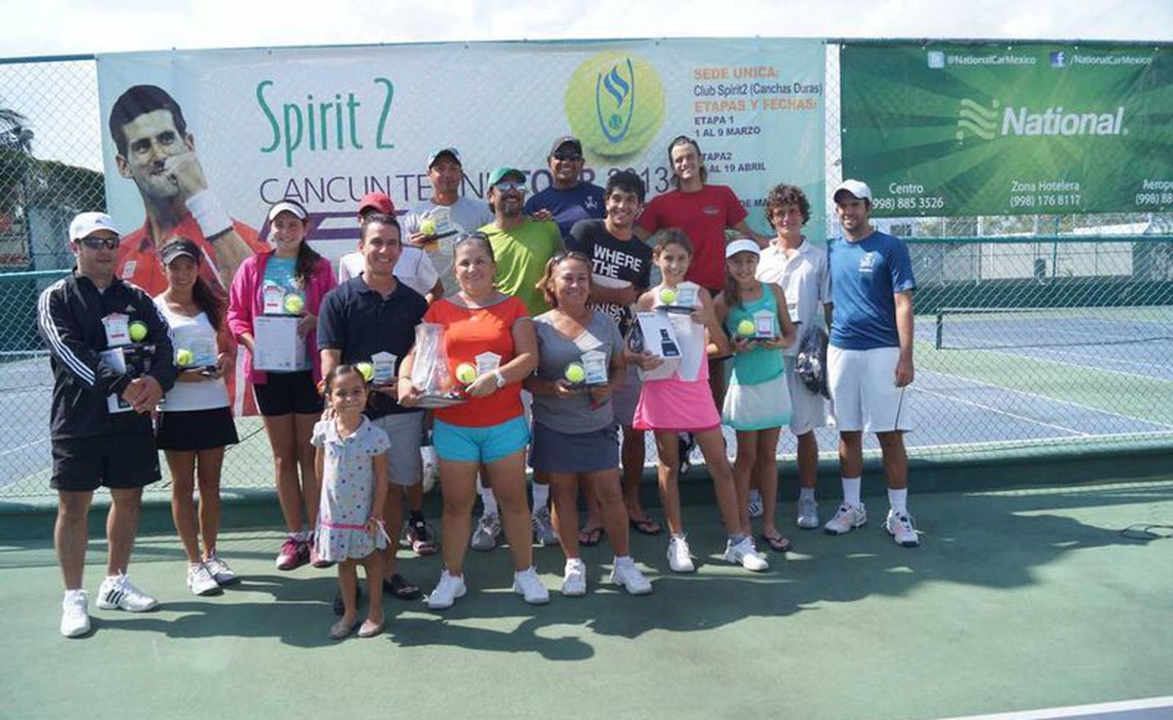 Deportes Premian a ganadores del Tenis Tour en Cancún