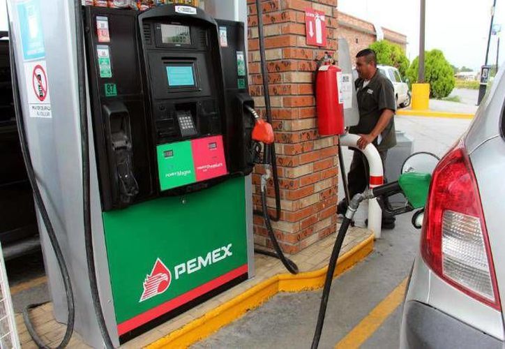 Hacienda anuncia aumento en el precio de la gasolinas para el próximo año