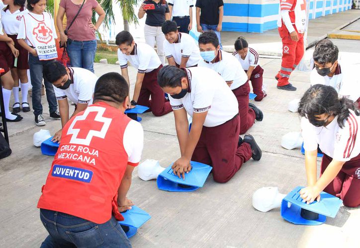 Cruz Roja Cancún lanza proyecto de capacitación en escuelas