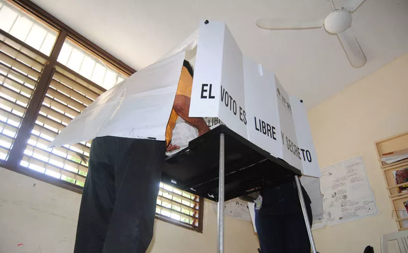 Los delitos electorales, como la inducción al voto, deben ser denunciados ante la Fepade. (Redacción/SIPSE)