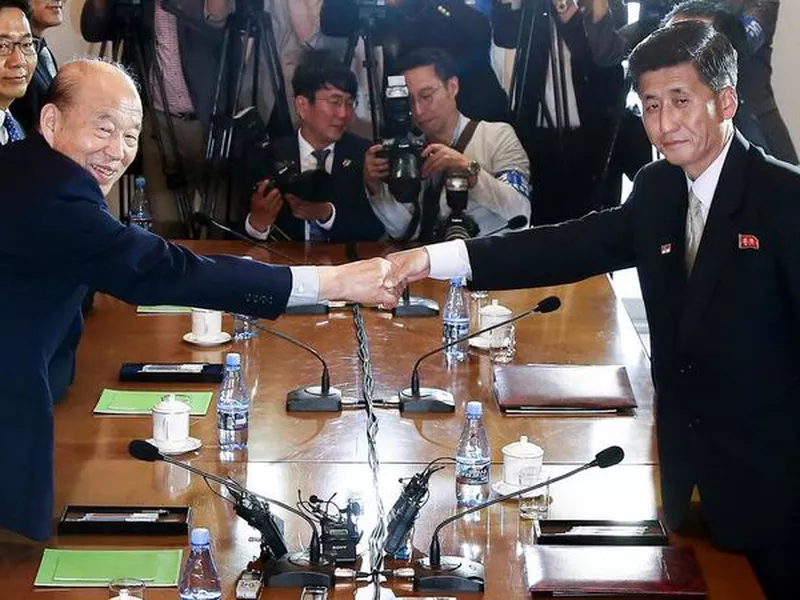 Rival Koreas agree to August reunions of war-split families