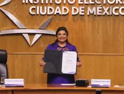 Clara Brugada recibe constancia como Jefa de Gobierno electa de la CDMX