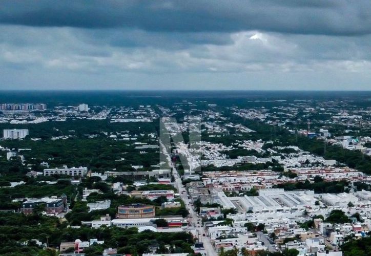 Clima En Canc N Lluvias Dispersas Y Cielo Medio Nublado En Q Roo