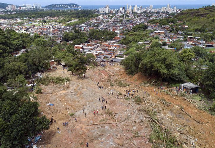 Aumenta A 39 El Número De Muertos Por Lluvias En Brasil