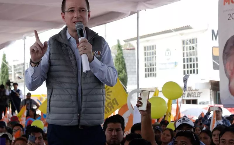 Ricardo Anaya se comprometió a llevar a cabo un programa de reforestación en Puebla. (Foto: El Informador)