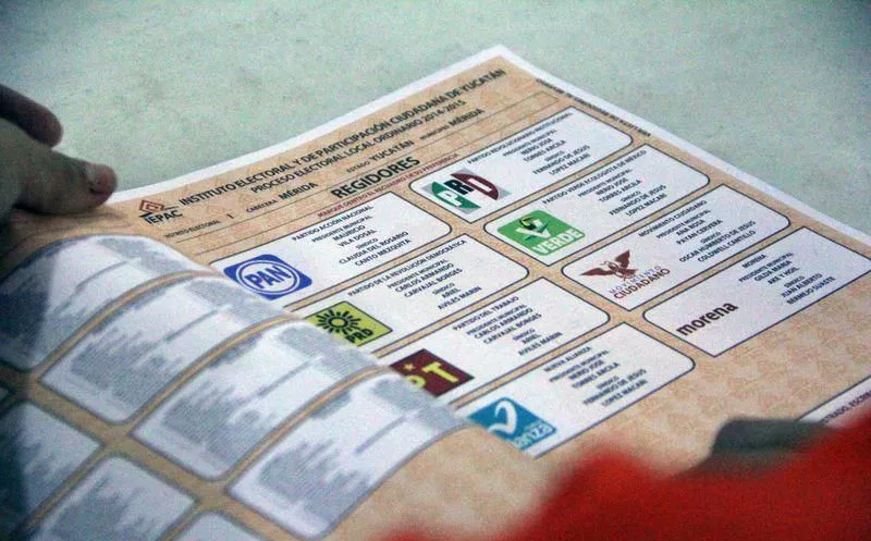 Yucatecos en el extranjero tramitan ante el INE su derecho a votar. (Archivo/SIPSE)