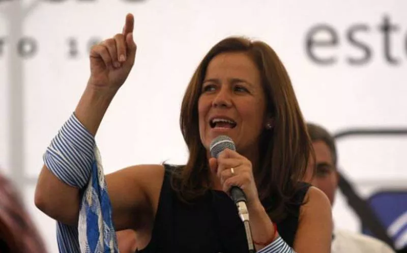 La candidata presidencial independiente Margarita Zavala, tuvo que desalojar su lugar de trabajo. (Foto: López Dóriga)