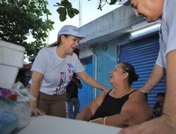 Respaldan vecinos de Villamar Uno, las propuestas de Lili Campos en Solidaridad