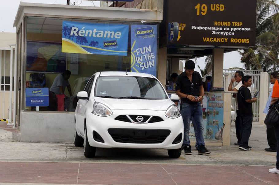 Rentadoras de autos se beneficían con servicios en línea