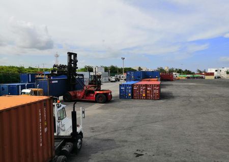 Con la puesta en funcionamiento del segundo punto de verificación se evitará traer vía terrestre alimentos desde Puerto Progreso, Yucatán. (Adrián Barreto/SIPSE)