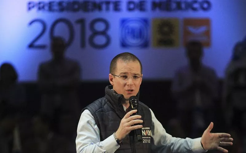 El candidato presidencial Ricardo Anaya Cortés, lanzó un 'guiño' a Margarita Zavala. (Internet)