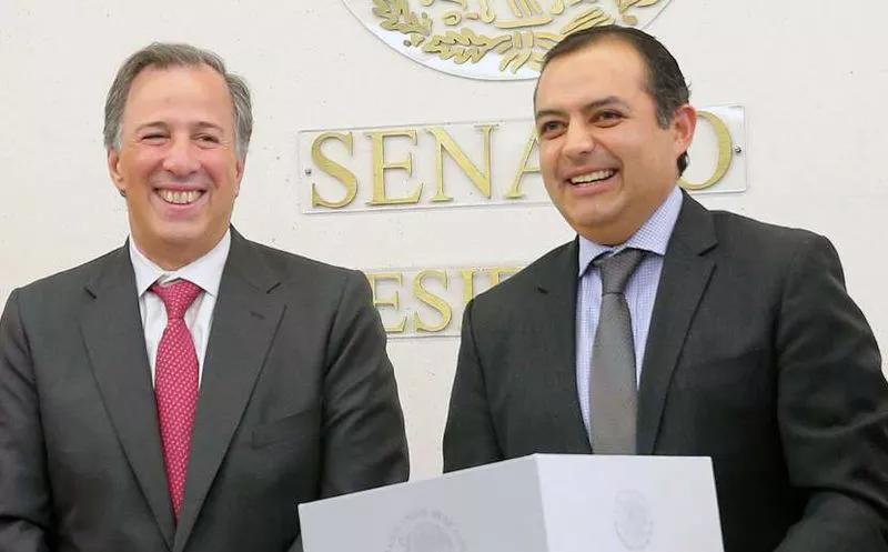 El presidente de la Mesa Directiva del Senado de la República, Ernesto Cordero, expresó su apoyo al candidato. (Internet)