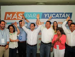 Mauricio Vila se declara ganador según encuesta de salida