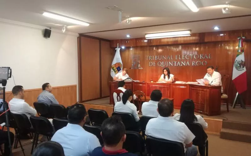 El Tribunal Electoral de Quintana Roo ordenó asegurar la representatividad de personas de entre 18 y 29 años. (Daniel Tejada/SIPSE)