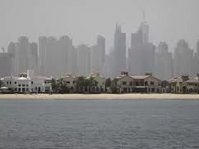 Jumeirah Palm Island luxury villas are seen by their private beaches in
Dubai, United Arab Emirates. (Photo: AP)