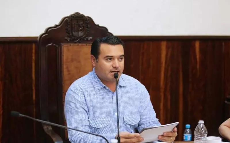 Renán Barrera sería de nuevo aspirante a la precandidatura por la alcaldía de Mérida, puesto que ejerció entre el 2012 y 2015. (Archivo)