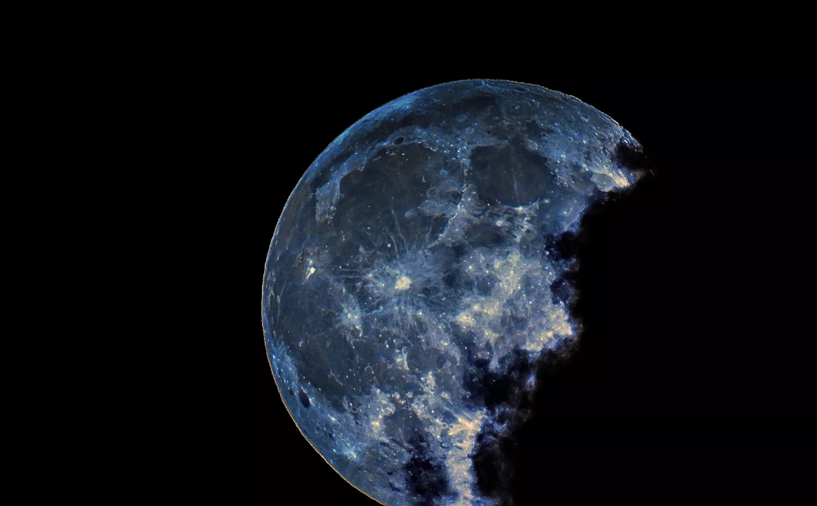 Superluna Azul de agosto Iluminará el cielo ¿cómo y cuándo observarla?